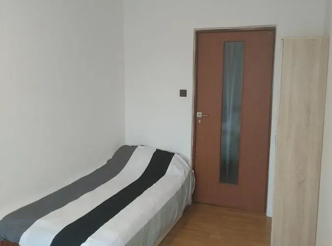 V Merunkovem Sadu